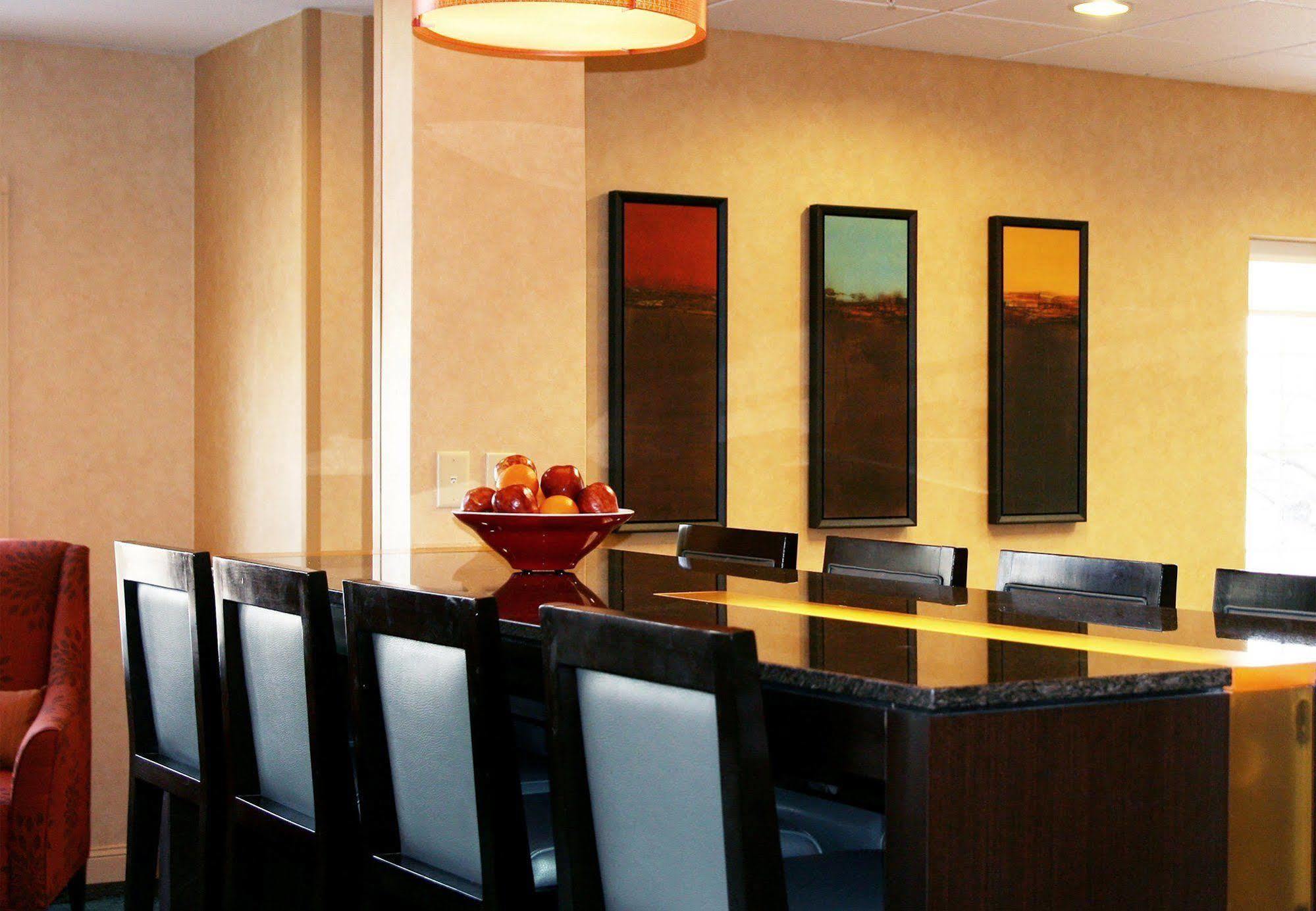 Residence Inn By Marriott Buffalo Galleria Mall Cheektowaga Restauracja zdjęcie